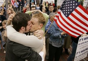 В Род-Айленде легализовали однополые браки
