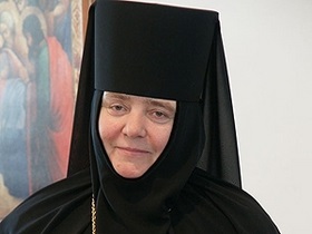 Суд арестовал троих подозреваемых в похищении монахинь из киевского монастыря
