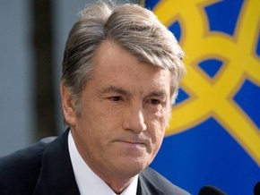 Ющенко требует отменить карантин в Украине
