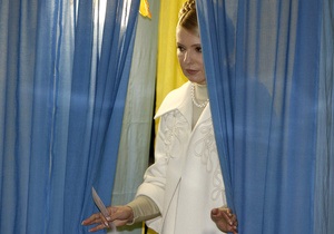 Штаб Тимошенко пока не комментирует результатов экзит-поллов