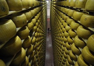 В Украине о запрете на ввоз сыра ничего не знают - глава Госветфитослужбы