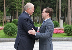 Медведев дал Беларуси пять дней на погашение задолженности за газ