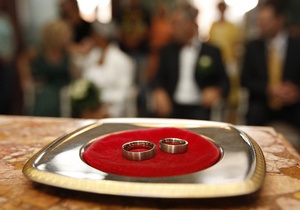 В Ливане состоялось первое гражданское бракосочетание