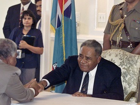 Австралия и Новая Зеландия высылают послов Фиджи