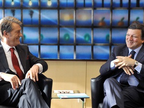 Ющенко пообещал провести свободные и демократичные выборы