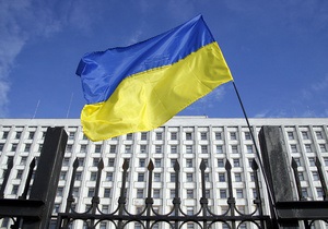 В Украине наступил день тишины