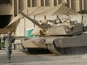 К 2015 году в США создадут танк из сверхлегкой брони