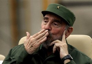 Фидель Кастро заявил, что почти пять лет не руководит Компартией Кубы