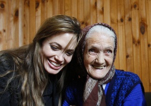 Анджелина Джоли получила разрешение на съемки фильма в Боснии