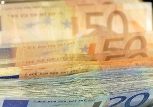 Межбанк открылся ростом котировок по евро и доллару