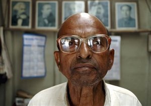 Главный идеолог индийских маоистов покончил жизнь самоубийством