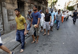 В Афинах арестованы свыше 1100 нелегалов