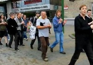 Акция протеста в Минске: Милиция задержала около 100 человек, которые хлопали в ладоши