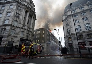 В центре Лондона произошел крупный пожар