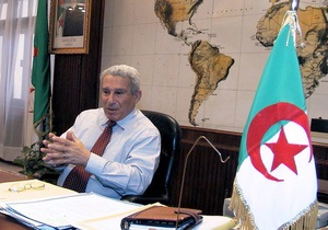 Чиновник, убивший главу Службы безопасности Алжира, находился в состоянии аффекта