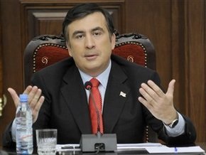 Саакашвили: Переживания за страну могут заставить съесть собственный галстук