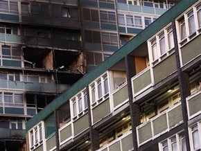 Число жертв пожара в Лондоне увеличилось до шести человек