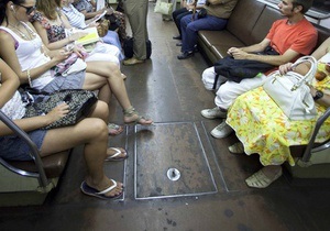 Киевское метро в дни матчей Евро будет работать на два часа дольше