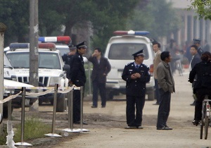 В Китае вооруженный топором мужчина напал на детский сад: есть жертвы