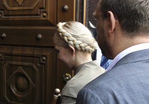 Тимошенко предъявили обвинение, но арестовывать не будут