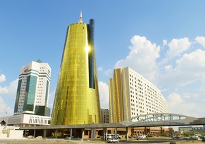 Казахстан: сильное государство, новая экономика, единое общество