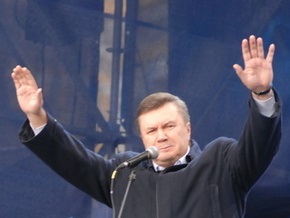 Опрос: Янукович лидирует в президентской гонке