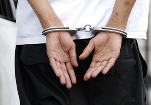 В Херсоне сотрудники ГАИ задержали пьяного водителя, совершившего вооруженное нападение