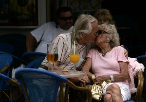 Стареем: к 2100 году на планете на одного пенсионера будет приходиться лишь по два налогоплательщика