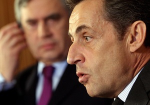 Саркози отказался комментировать слухи об измене Карле Бруни