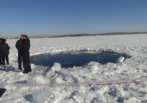 Метеорит в Челябинске: Обломки метеорита Чебаркуль могут быть разбросаны на 100 квадратных километров