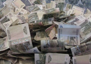 Россиянин обменял в днепропетровском банке 625 тысяч фальшивых рублей