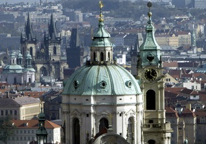 Чехия ужесточает правила выдачи виз и предоставления ПМЖ