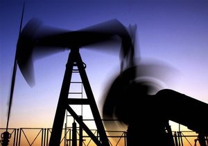 Цены на нефть в Европе снижаются второй день подряд