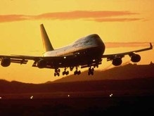 В небе над Харьковской областью у Boeing-747 отказал двигатель
