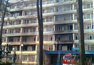 В Хмельнике умер гражданин Молдовы, который во время пожара выпрыгнул с четвертого этажа