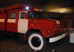 МЧС: Пожар в доме в центре Киева потушен