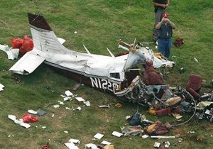 В Черновицкой области упал самодельный летательный аппарат: пилот погиб