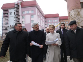 На Волыни перед приездом Тимошенко разогнали пикет медиков инфекционной больницы
