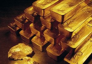 Золото дешевеет вслед за евро