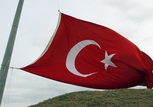 Турция эвакуирует из Сирии своих дипломатов после нападения на посольство
