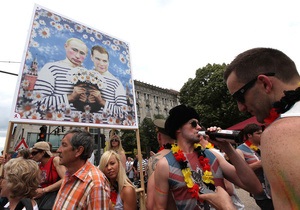 В берлинском гей-параде приняли участие 700 тысяч человек