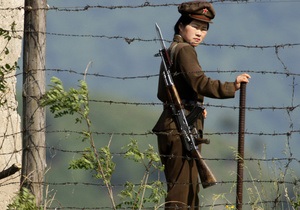 Поток беженцев из КНДР в Южную Корею уменьшился вдвое
