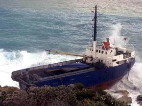 У берегов Китая затонуло грузовое судно: шесть человек пропали без вести