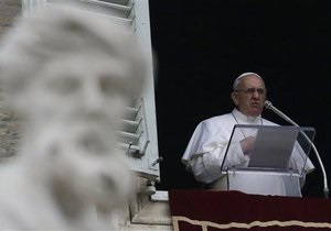 Новый Папа - Франциск: Папа Римский прочитал первую воскресную проповедь