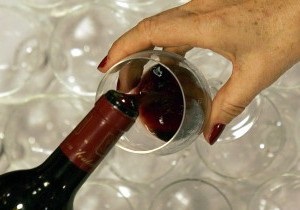 Новости винного мира: Итальянские производители товаров класса люкс поддерживают своих виноделов