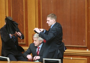 Соболев заявил, что президент ПАСЕ не осуждал действий оппозиции в Раде
