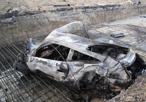 СМИ: Водителем сгоревшего в Киеве спорткара Porsche был депутат от партии Тигипко