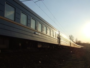 Поезд Санкт-Петербург - Днепропетровск насмерть сбил человека