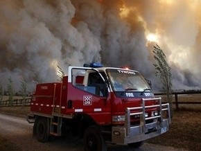 Число погибших от лесных пожаров в Австралии выросло до 25 человек