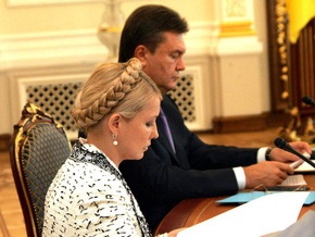 Тимошенко и Янукович сегодня обратятся к украинцам с телеэкранов